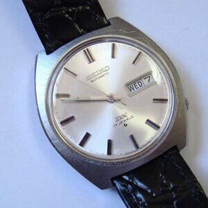 VINTAGE AUTOMATIC SEIKO DX 6106-8089,RUN GREAT
